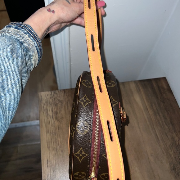 Louis Vuitton Boite Chapeau Souple - Picture 9 of 11